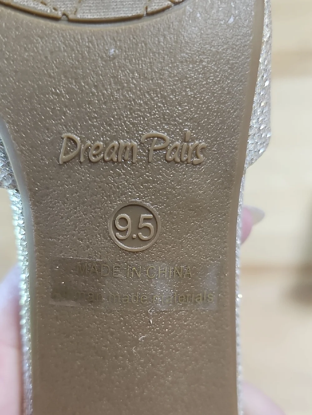 ✨ NEW Dream Pairs Angela Gold Glitter Block Heel Pumps - Size 9.5 - Picture 10 of 12